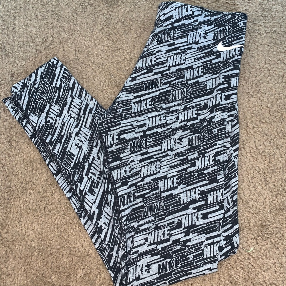 Full length Nike leggings